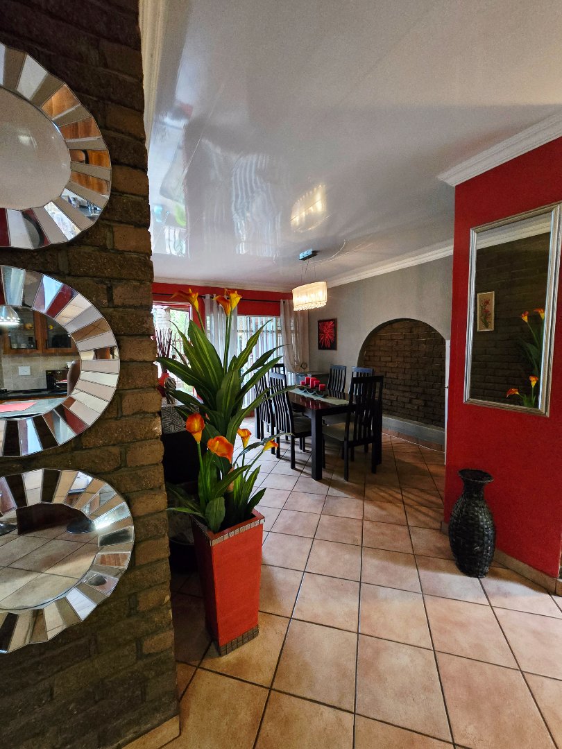 3 Bedroom Property for Sale in Flimieda North West